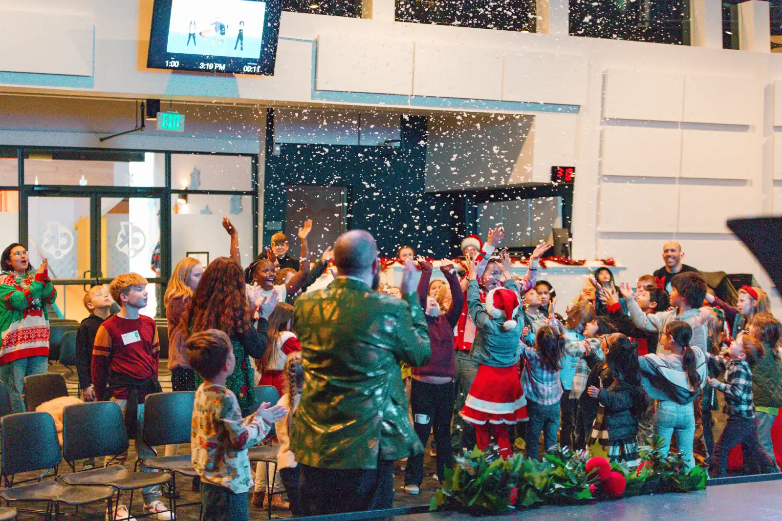 People cheering with confetti